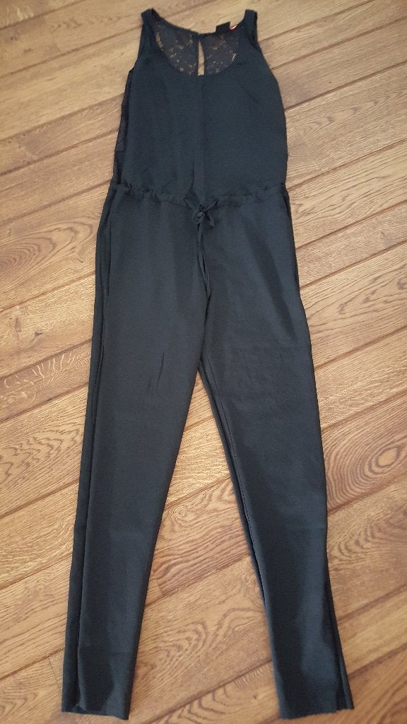 Nieuwe zwarte jumpsuit van Only maat XS, Kleding | Dames, Only, Zwart, Nieuw, Ophalen of Verzenden