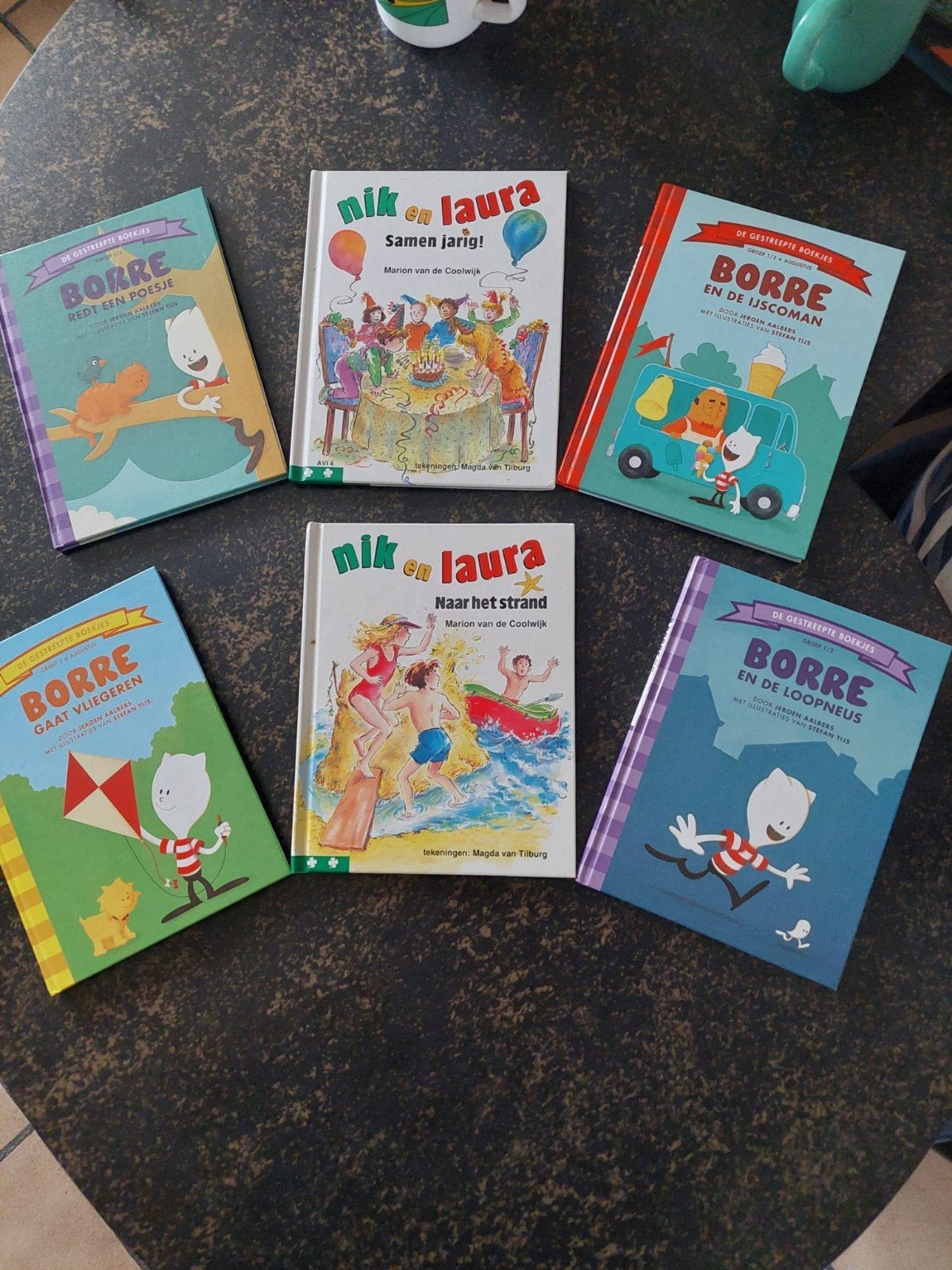 Set van 6 leuke kinderboeken: Borre en Nik & Laura, Ophalen of Verzenden, Zo goed als nieuw