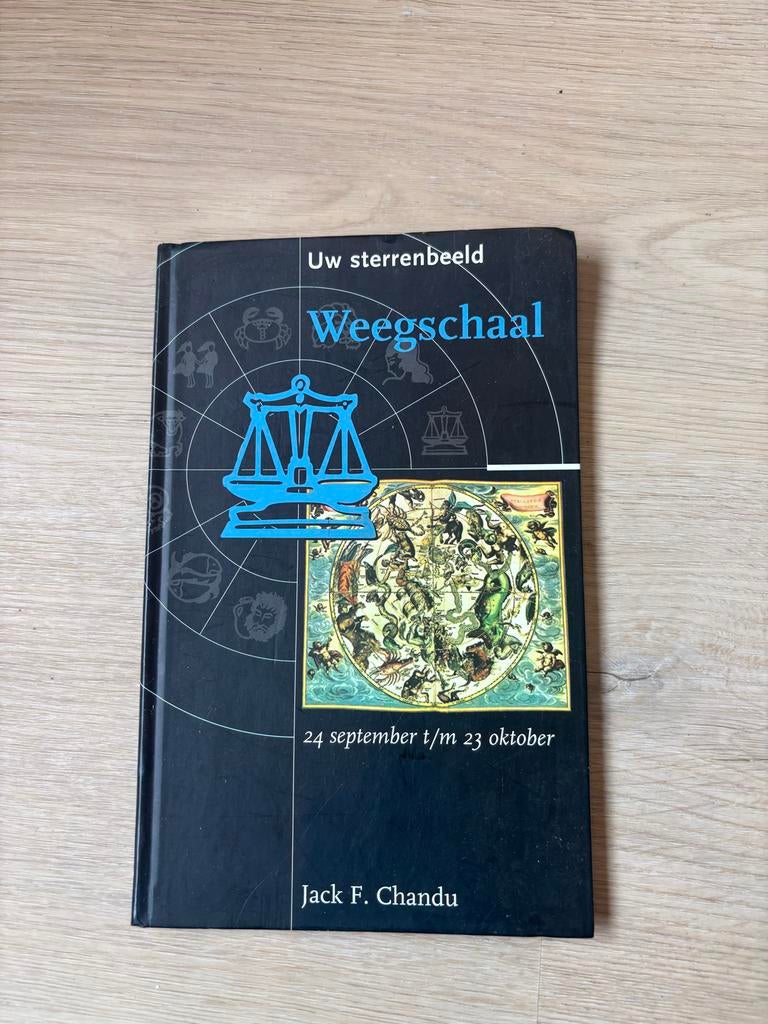 Uw sterrenbeeld Weegschaal - Jack F. Chandu, Boeken, Ophalen of Verzenden, Gelezen, Astrologie, Achtergrond en Informatie