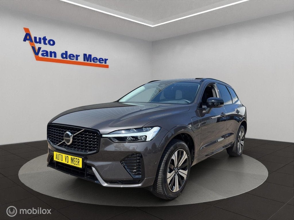 Volvo XC60 2.0 T6 Plug-in hybrid AWD Plus Dark, Auto's, Volvo, Automaat, Gebruikt, 2063 kg, 4 cilinders