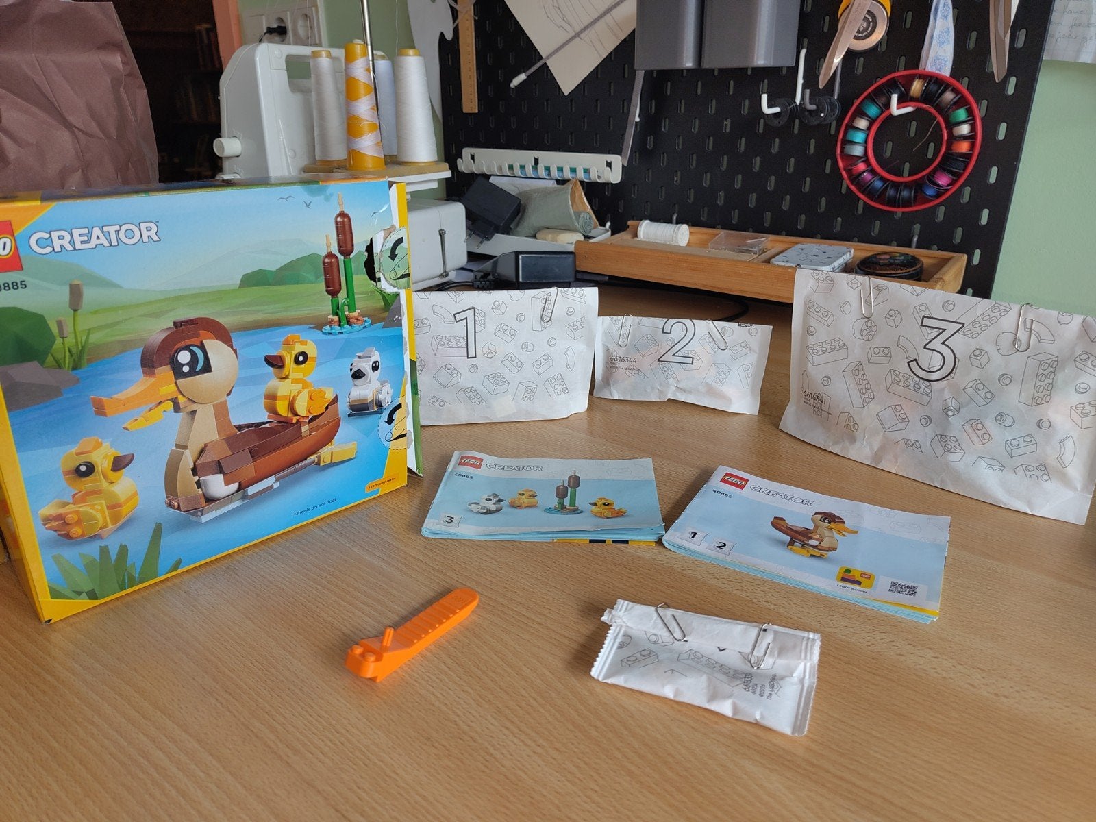 lego eend met jongen 40885, Lego, Ophalen of Verzenden, Zo goed als nieuw, Compleet