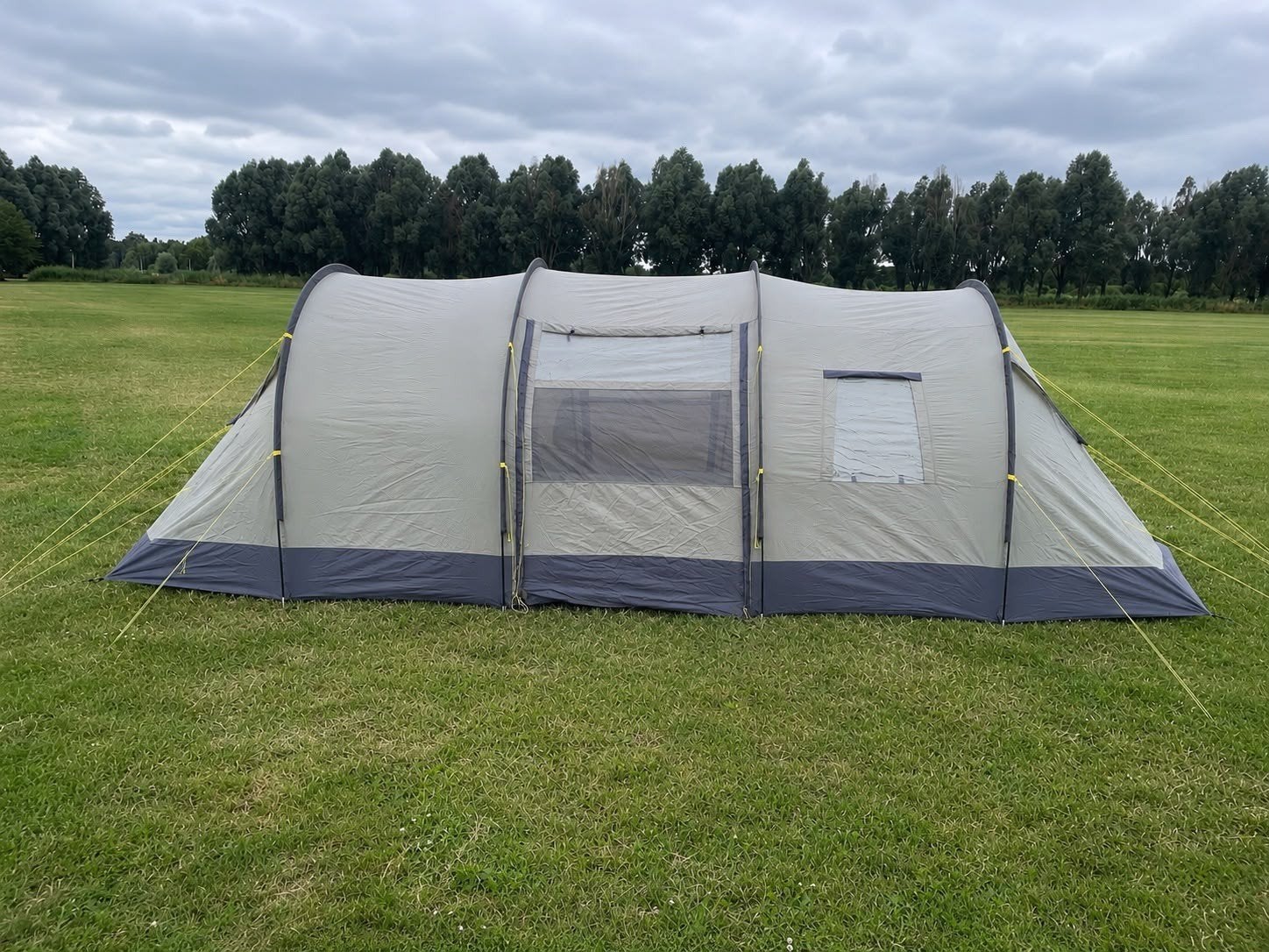 Tent 4 persoons Perry Cascade Mtn, Caravans en Kamperen, Ophalen