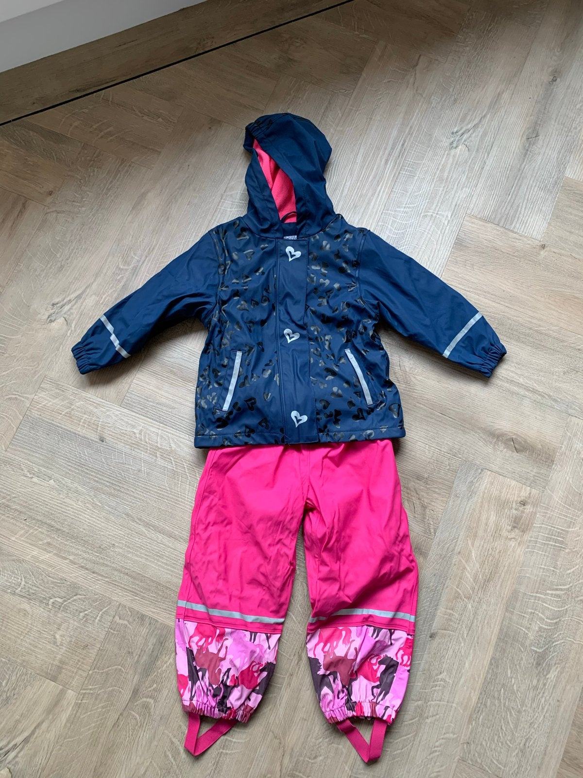 Regenpak voor meisjes - Maat 98-104, Kinderen en Baby's, Ophalen, Gebruikt, Meisje, Overige typen