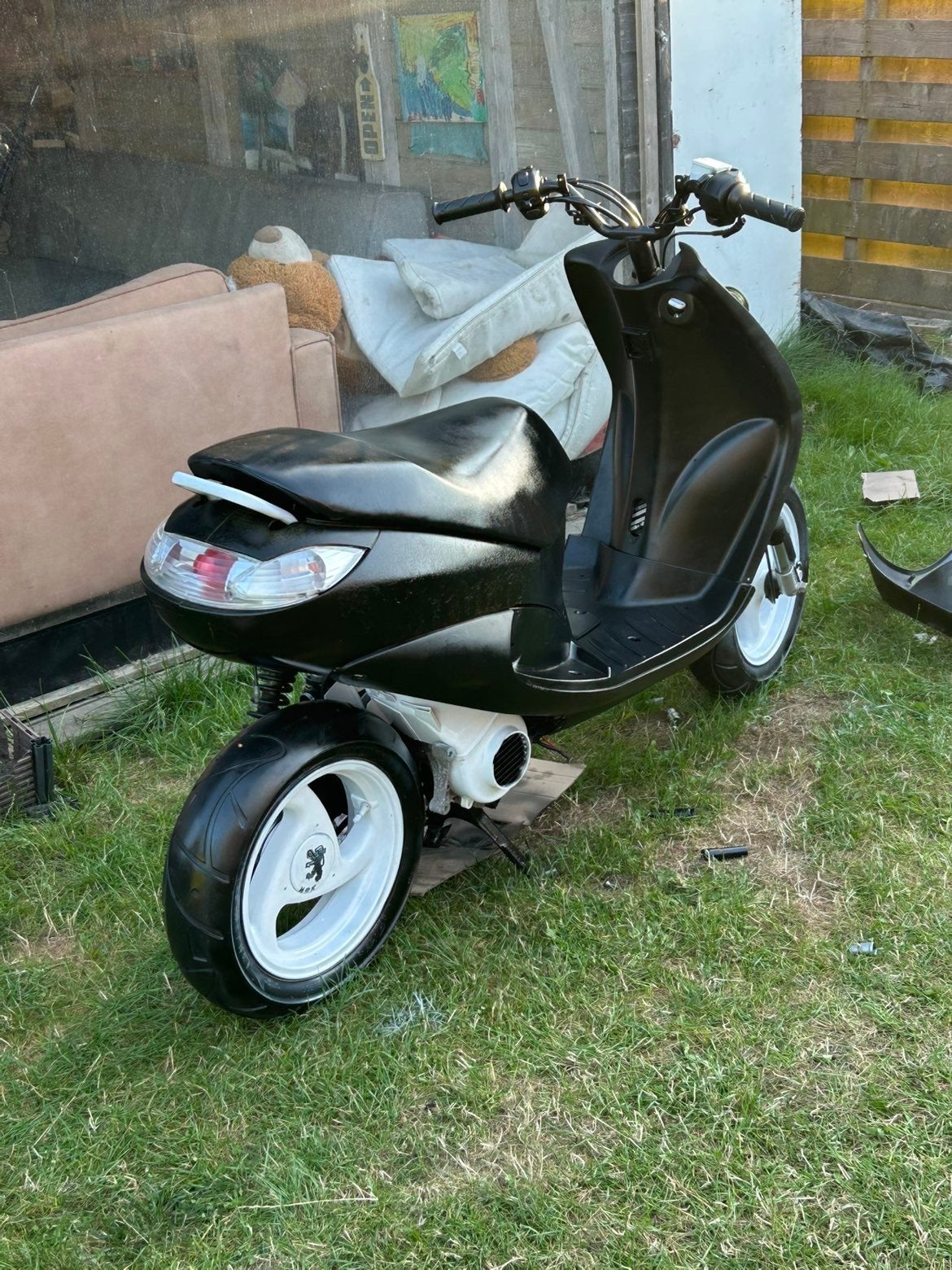 Peugeot vivacity 70cc, Fietsen en Brommers, Ophalen, Tweetakt, Gebruikt, Vivacity