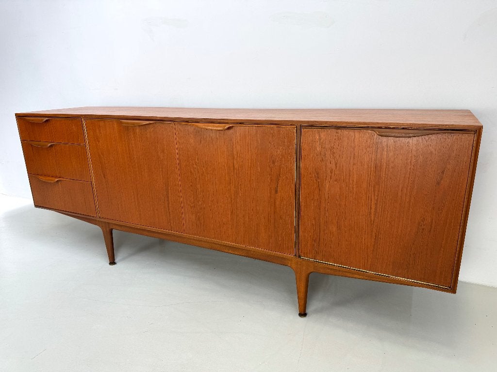 Vintage dressoir McIntosh "Dunvegan", Huis en Inrichting, Ophalen of Verzenden, Zo goed als nieuw, 25 tot 50 cm, 150 tot 200 cm