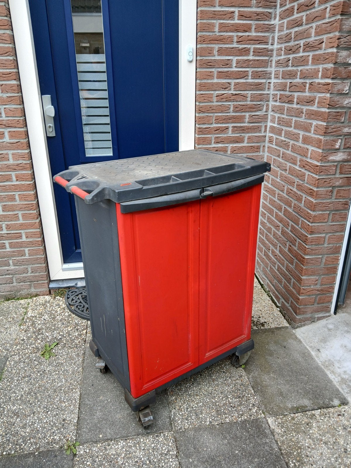 Gereedschap kast, Ophalen