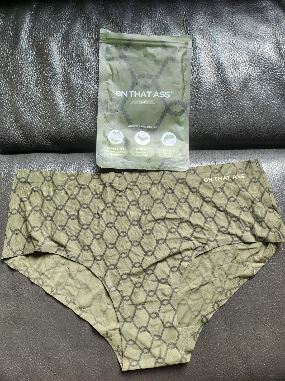 Nieuwe onderbroeken, ON THAT ASS, Ophalen, Zwart, BH