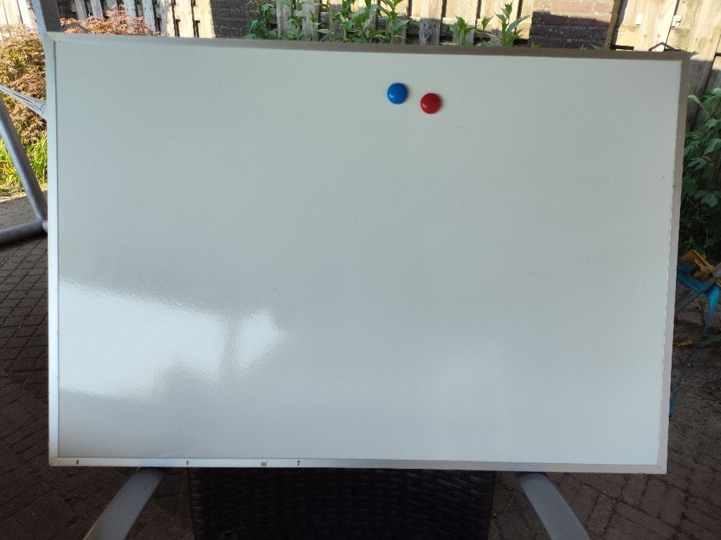 magneetbord, Ophalen, Zo goed als nieuw, Magneetbord
