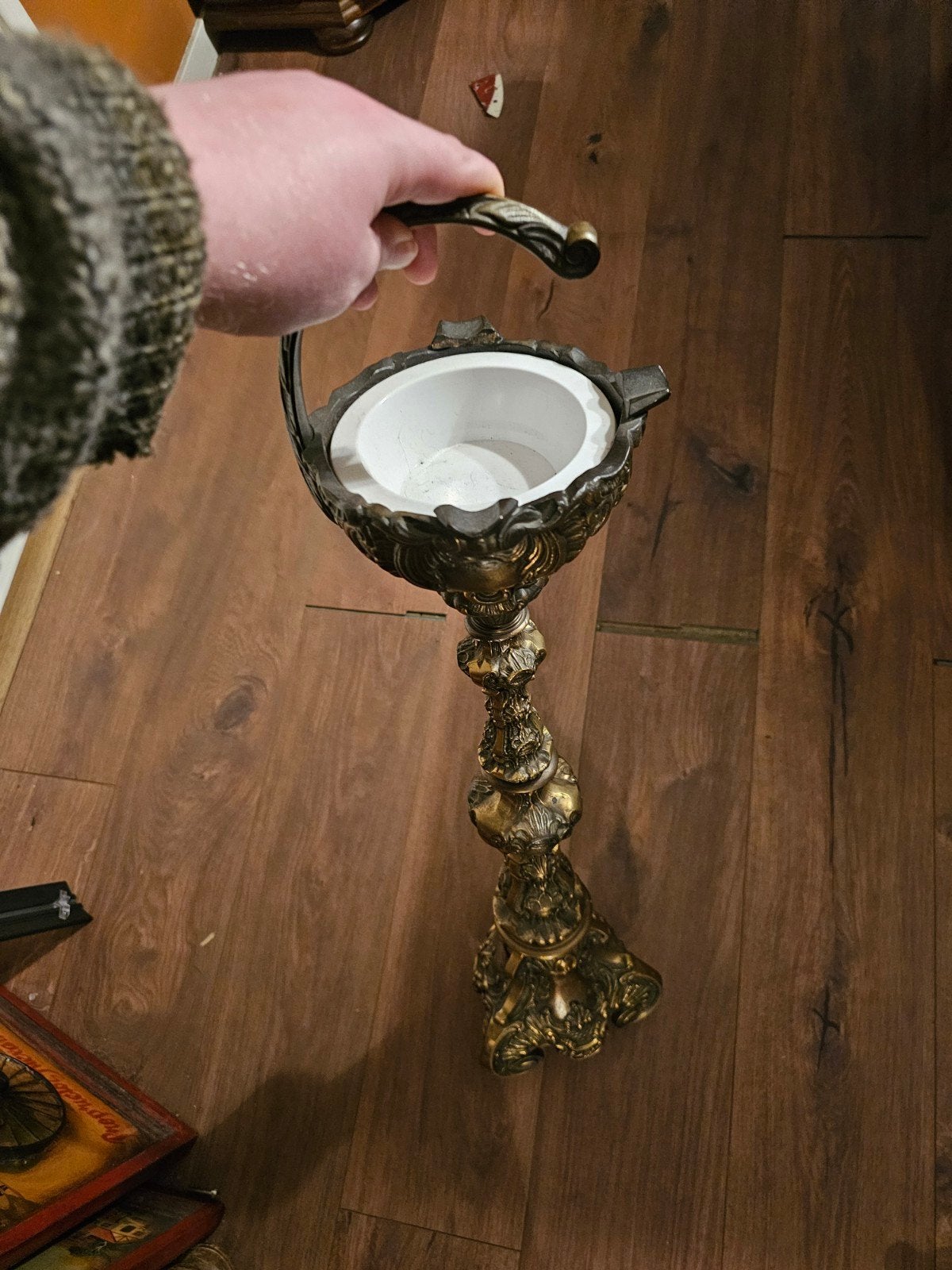 Antieke Staande Asbak - Sierlijk Messing Design, Ophalen