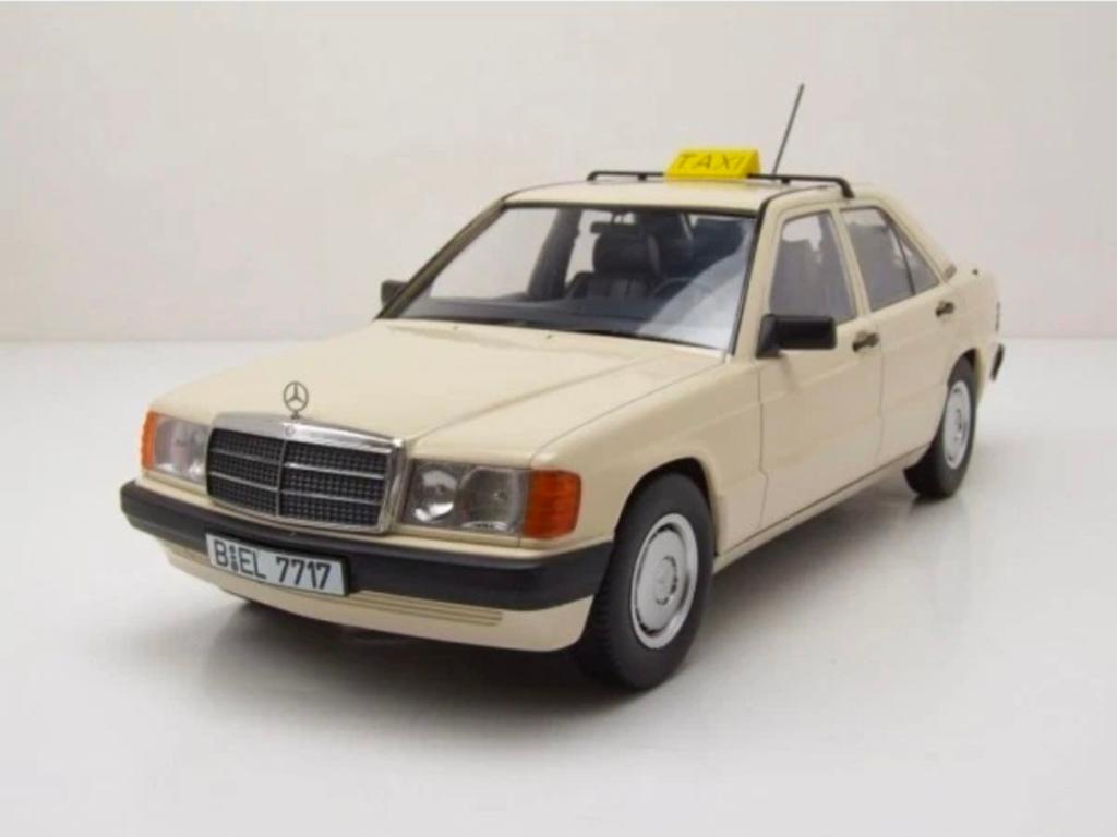 Triple9 Mercedes 190 W201 1993 Taxi 1:18, Hobby en Vrije tijd, Modelauto's | 1:18, Ophalen of Verzenden