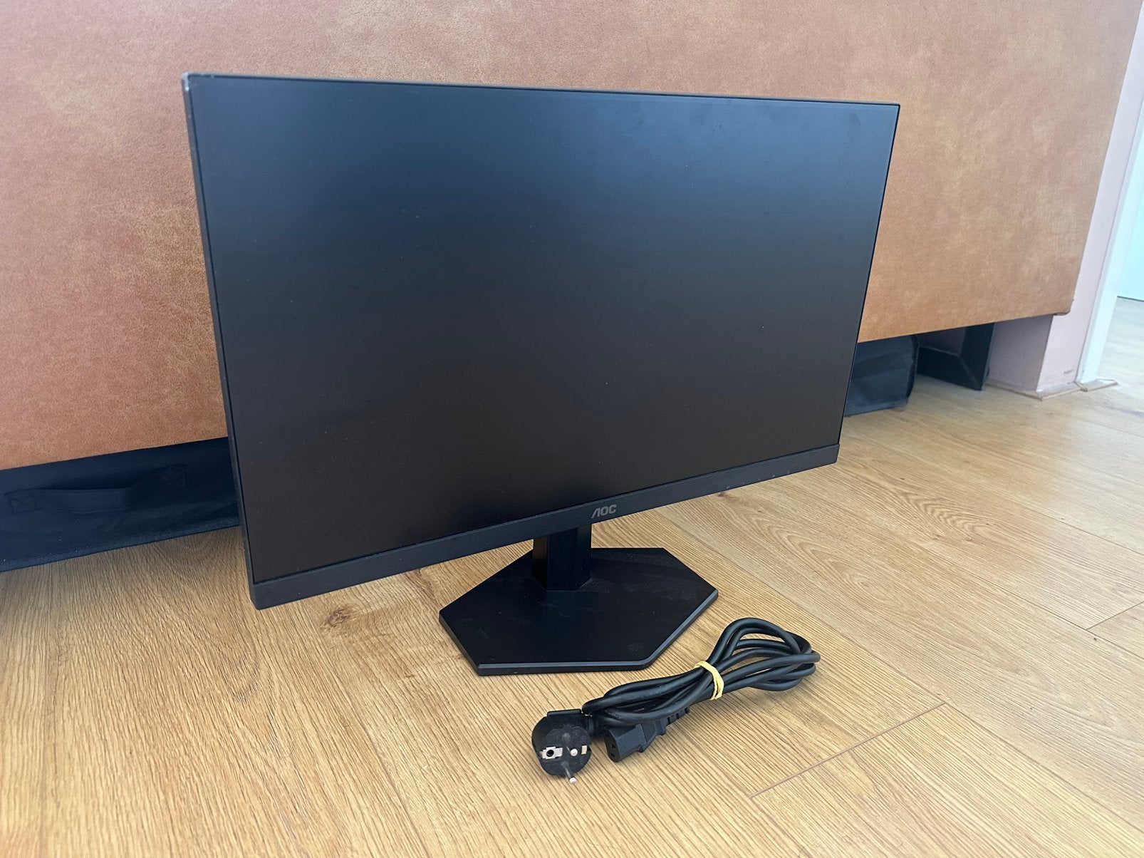 AOC Gaming Monitor 180hz (24G42E) Incl Adapter Netjes!!!, Computers en Software, Monitoren, Gaming, Full HD, Zo goed als nieuw