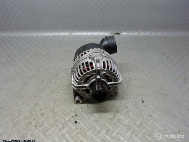 Dynamo BMW 5-serie E39 benzine 6 cillinder, Auto-onderdelen, Gebruikt, Ophalen of Verzenden, BMW, BMW