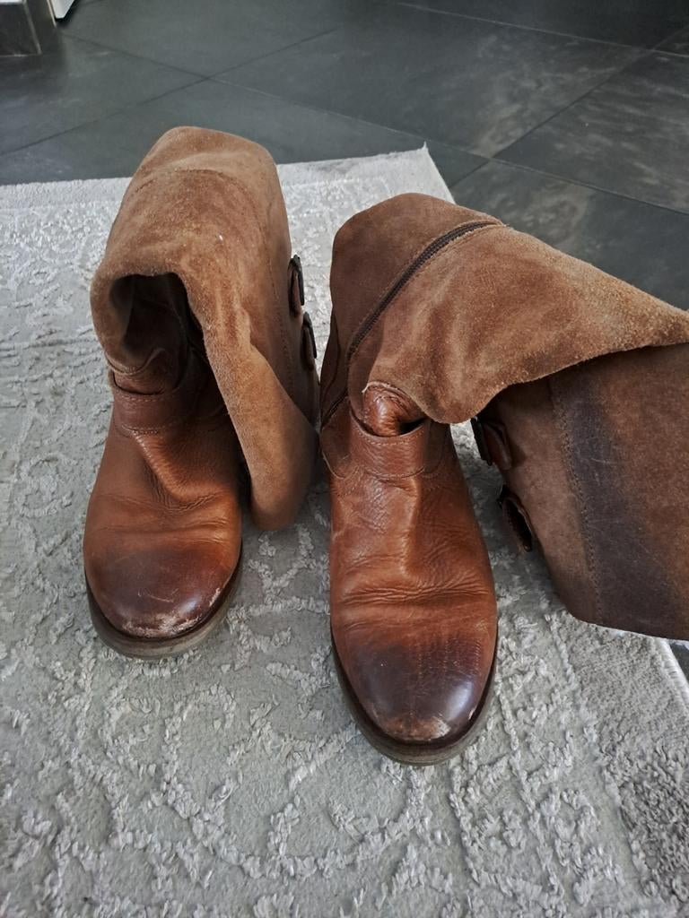 Tommy Hilfiger laarzen maat 40, Kleding | Dames, Schoenen, Hoge laarzen, Overige kleuren, Ophalen of Verzenden, Gedragen