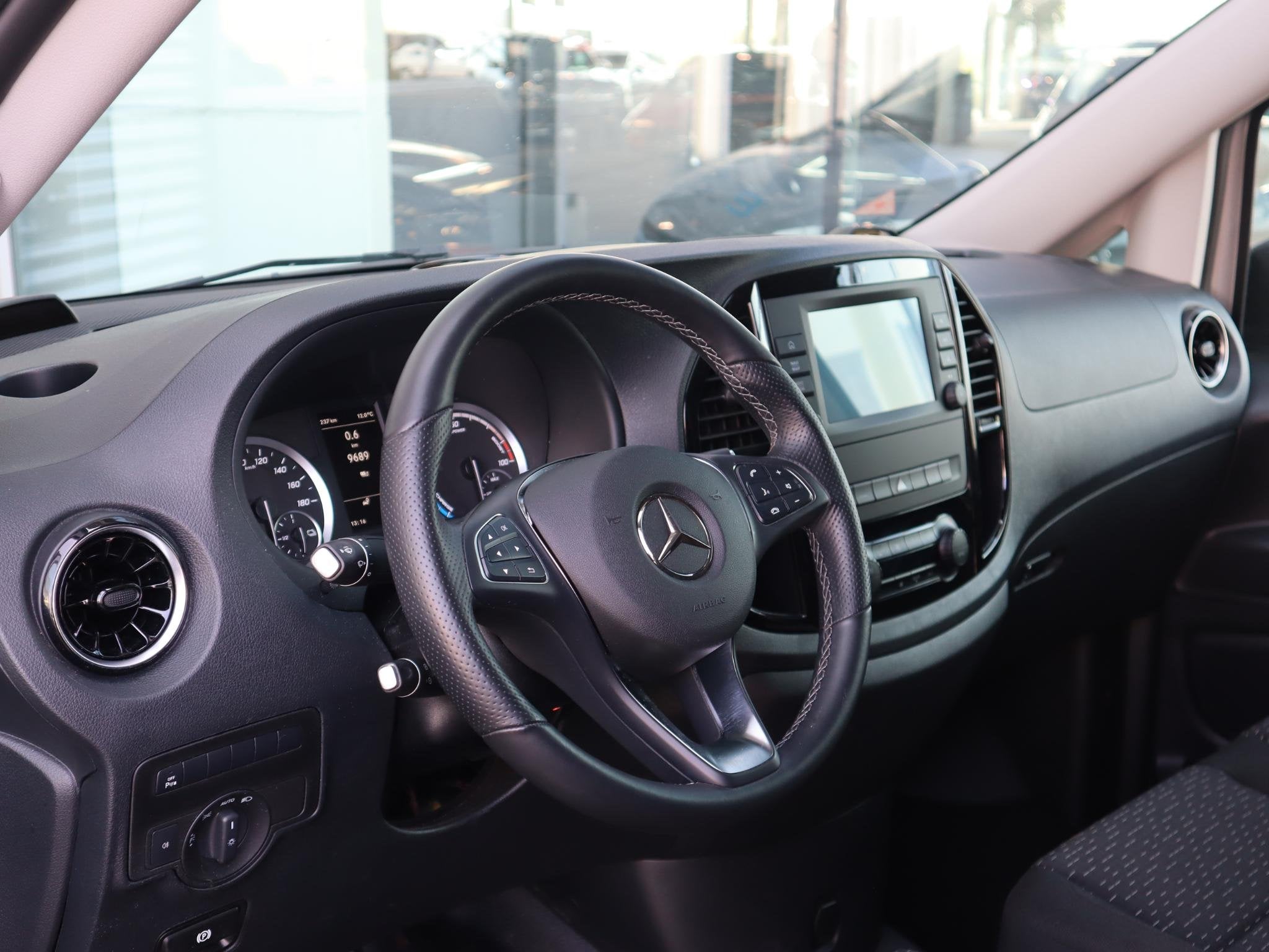 Mercedes-Benz eVito LANG 286km WLTP, Auto's, Bestelauto's, Stof, 116 pk, Te koop, 60 kWh