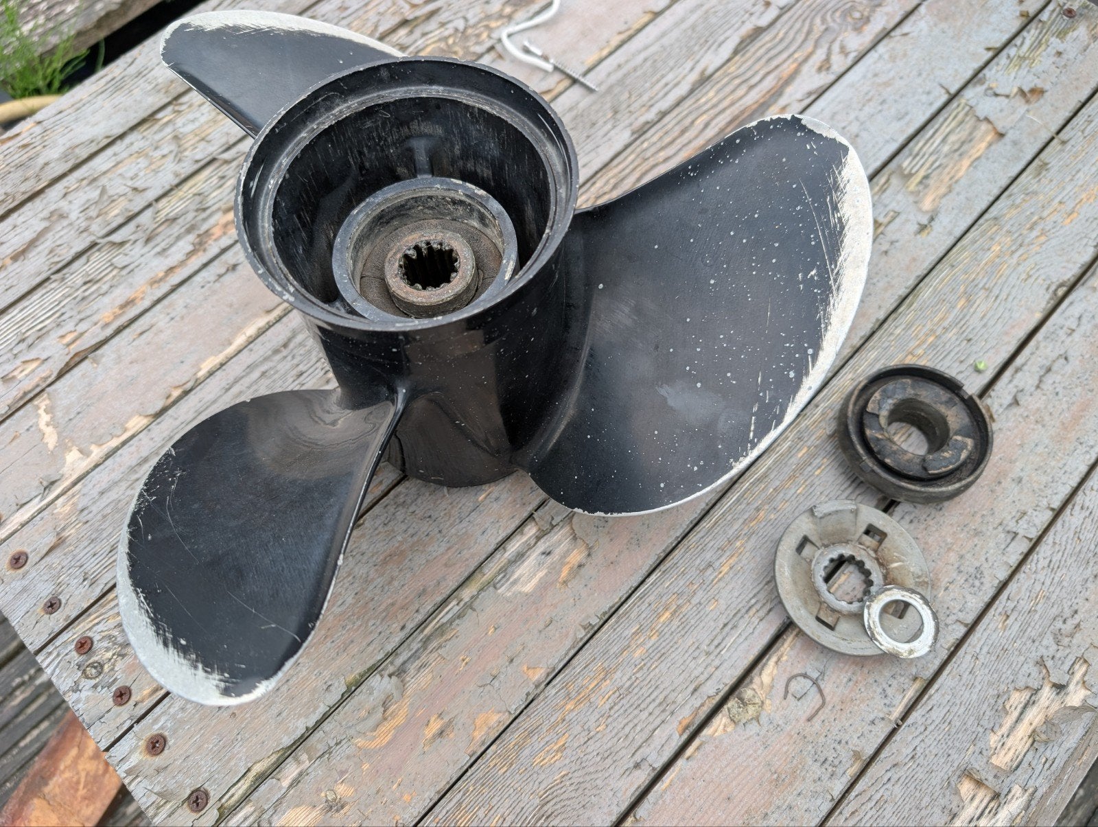 Originele Schroef Suzuki DF70 13,25 x 17, Ophalen of Verzenden, Motor en Techniek
