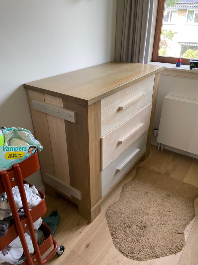 Bopita Colin vintage commode met 3 laden en opzetrand, Kinderen en Baby's, Kinderkamer | Commodes en Kasten, Ophalen, Gebruikt