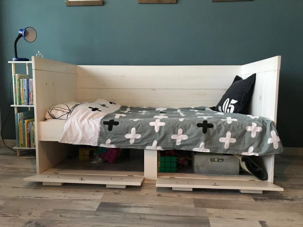 Juniorbed whitewash, Ophalen, Zo goed als nieuw, Minder dan 140 cm, Matras