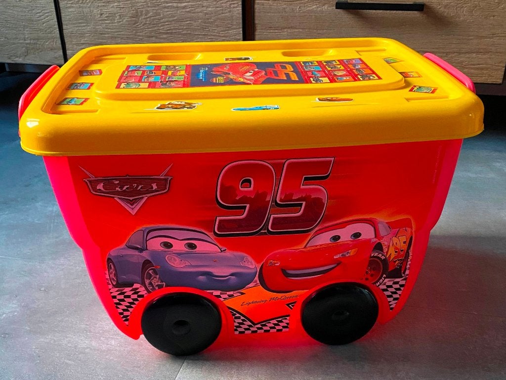 Disney’s Cars Opbergbox Op Wielen, Ophalen, Rood, Zo goed als nieuw, Opbergmeubel