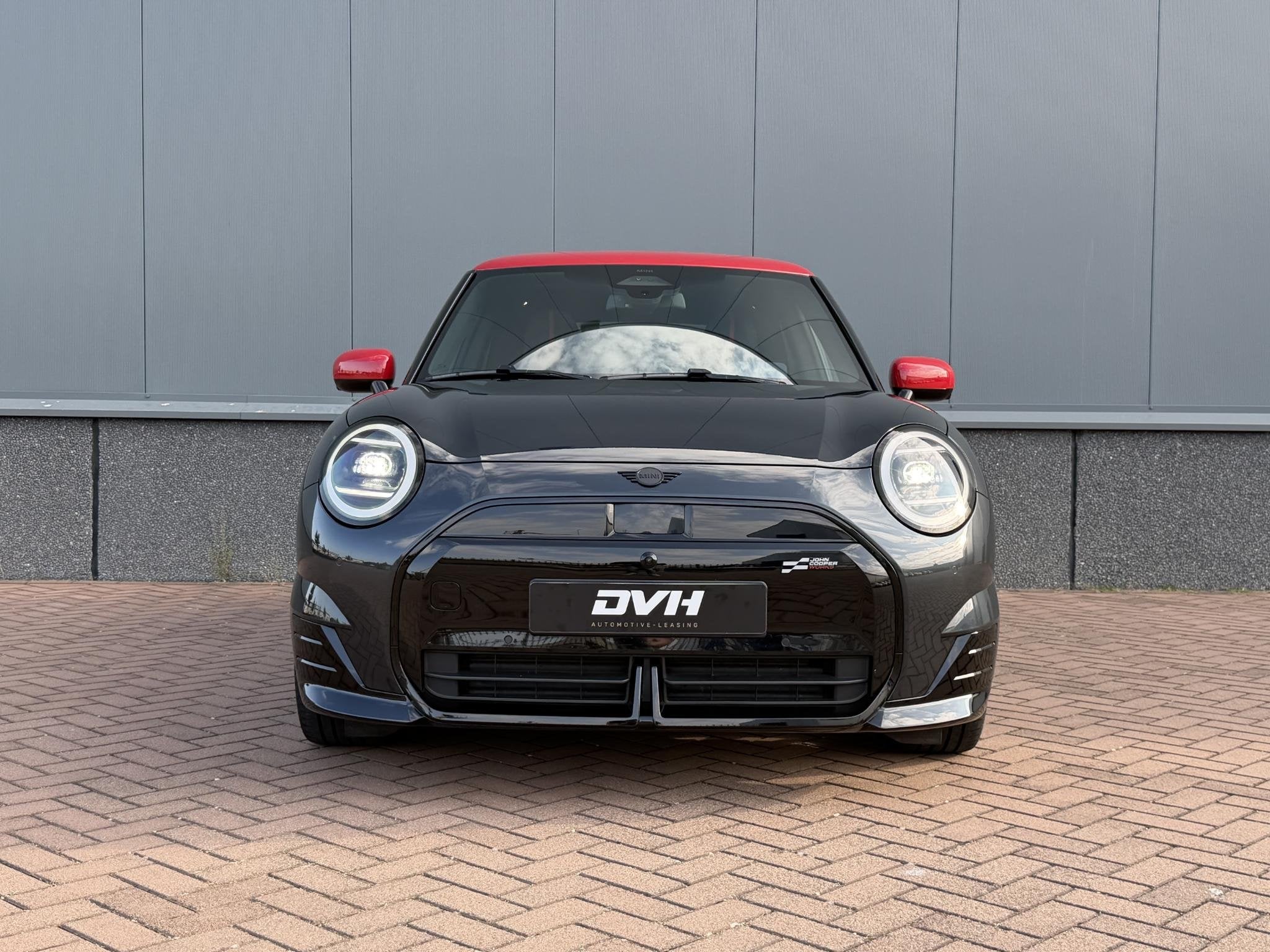 MINI Cooper SE John Cooper Works XL 54.2 kWh, Auto's, Gebruikt, 4 stoelen, Leder en Stof, Mini Electric