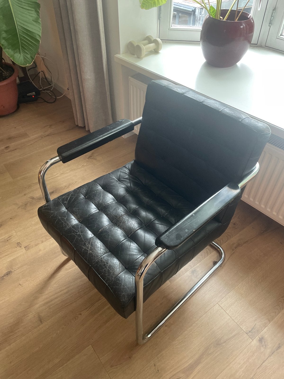 Vintage leren fauteuil met chromen frame, Ophalen, Gebruikt, Zwart, Leer