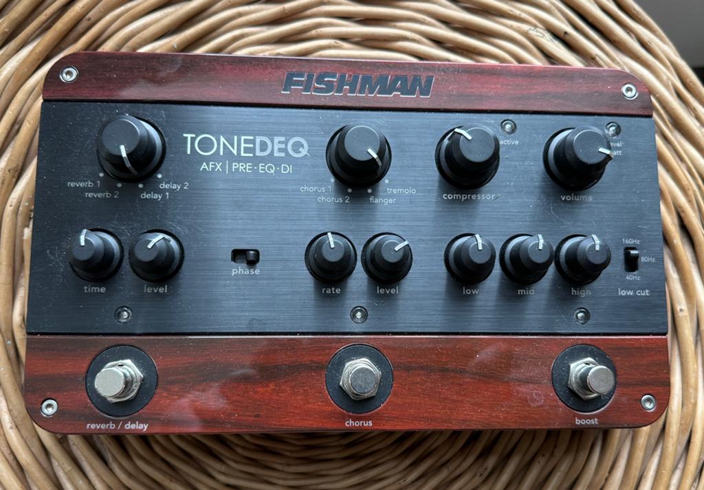 Fishman ToneDEQ AFX1 Preamp EQ + boss adapter, Muziek en Instrumenten, Ophalen of Verzenden, Zo goed als nieuw, Chorus