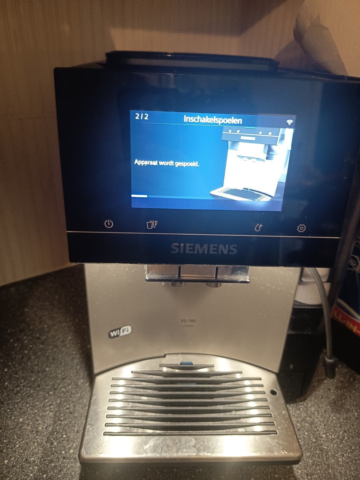 Siemens EQ.700 Volautomatische Koffiemachine, Witgoed en Apparatuur, Ophalen, Afneembaar waterreservoir, Koffiemachine, Koffiebonen