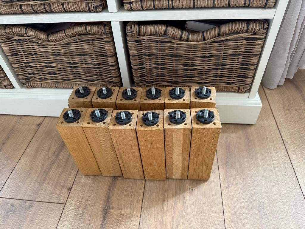 12x ikea houten bedpoten - Eiken kleur, Ophalen of Verzenden, Zo goed als nieuw, Tweepersoons, Bruin