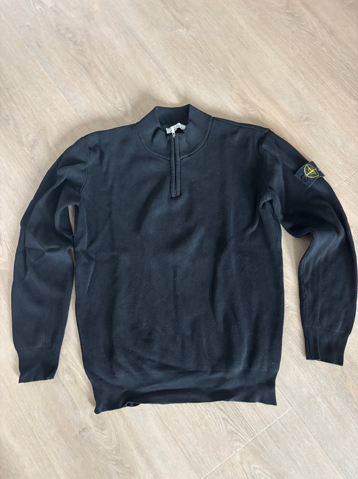 Stone Island trui met rits - Zwart- Maat L, Ophalen of Verzenden, Zo goed als nieuw, Maat 52/54 (L), Zwart