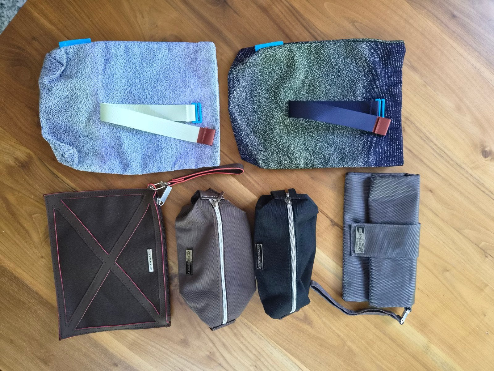 KLM toilettasjes, diverse kleuren, zonder inhoud, Ophalen of Verzenden
