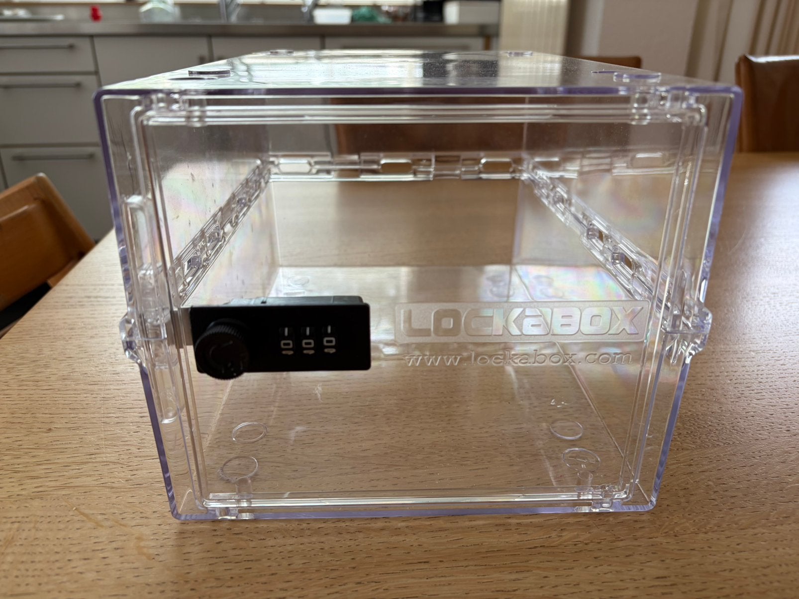 Lockabox - Medicijndoos met Cijferslot, Diversen, Verpleegmiddelen, Zo goed als nieuw, Ophalen