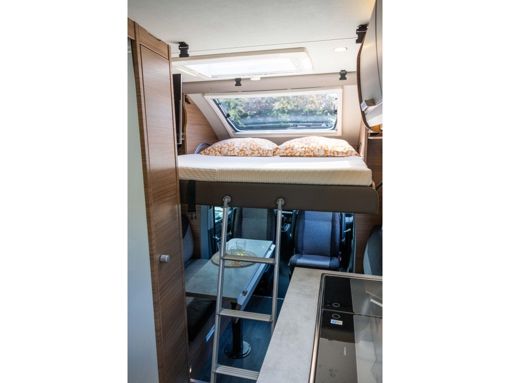 Caravans And Camping Knaus