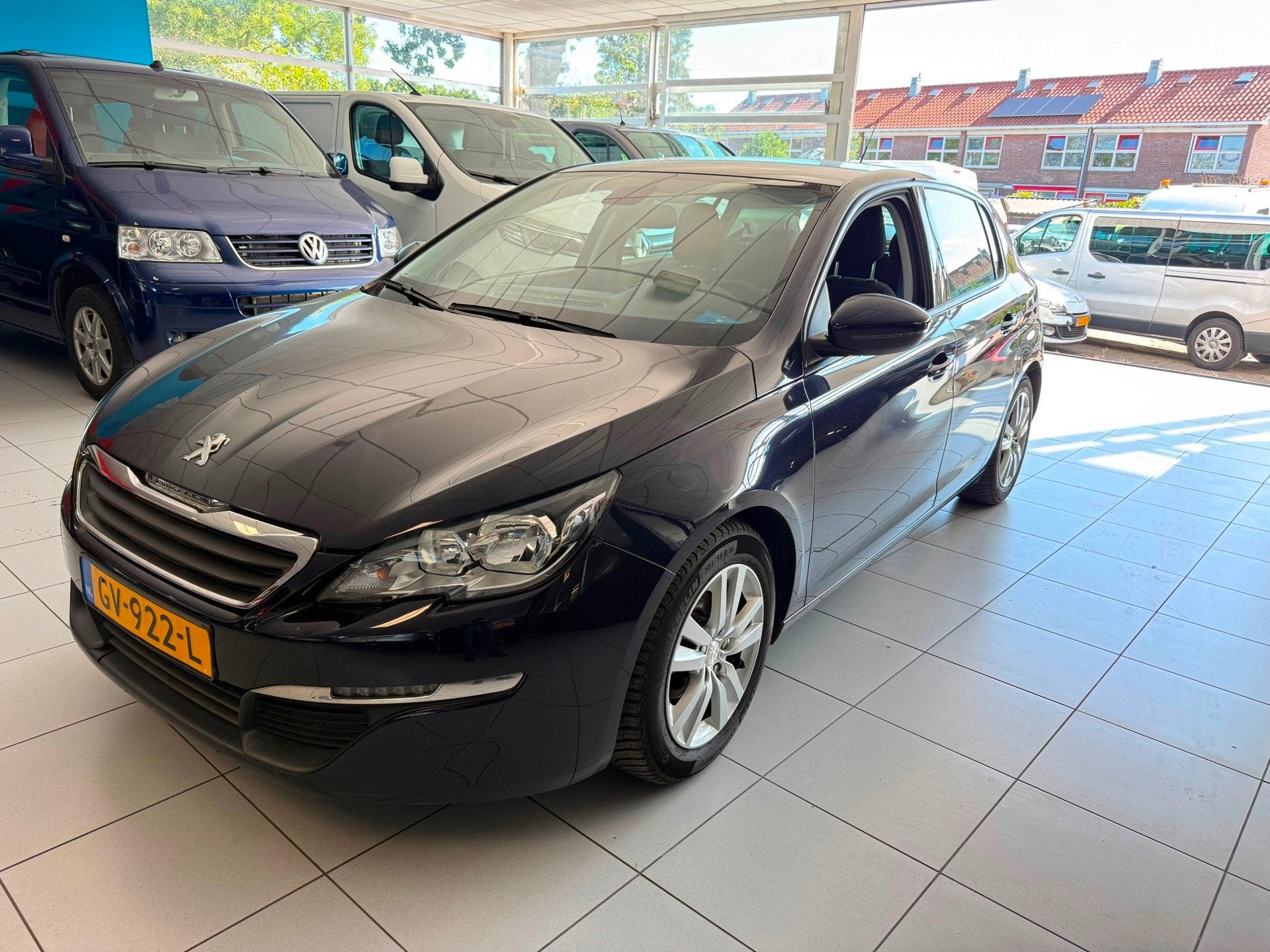 Peugeot 308 1.2 PureTech Active, Voorwielaandrijving, Stof, Gebruikt, 1199 cc