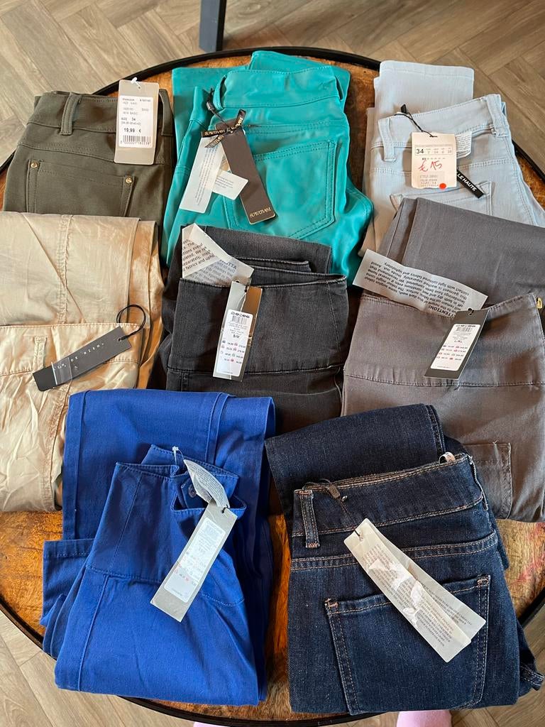 NIEUW pakket damesbroeken | met Labels, Verzenden, Nieuw