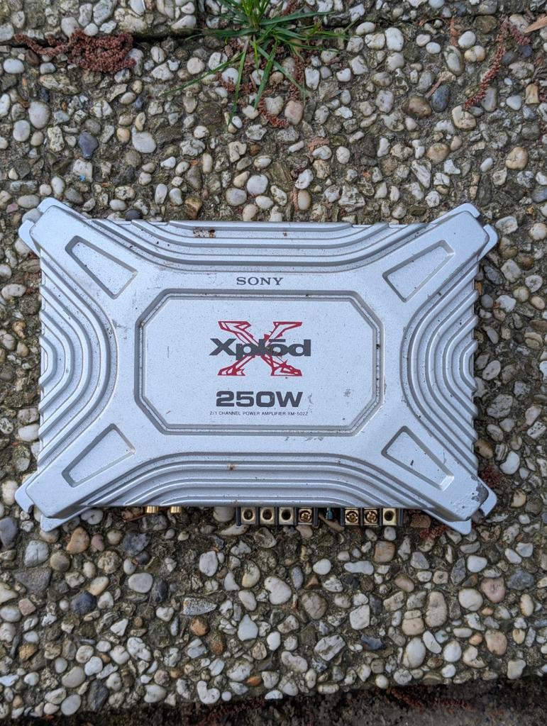 Sony XM-502Z versterker 250W, Ophalen of Verzenden, Gebruikt