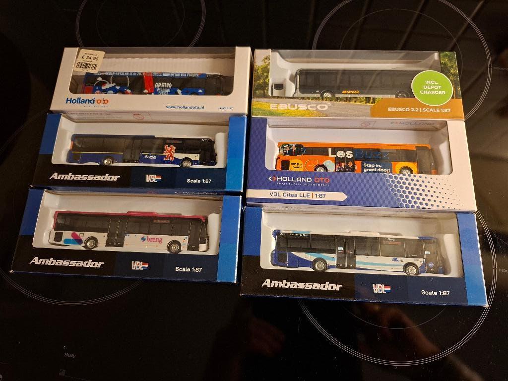 Diverse Nederlandse bussen, Hobby en Vrije tijd, Modelauto's | 1:87, Zo goed als nieuw, Bus of Vrachtwagen, Overige merken, Ophalen of Verzenden