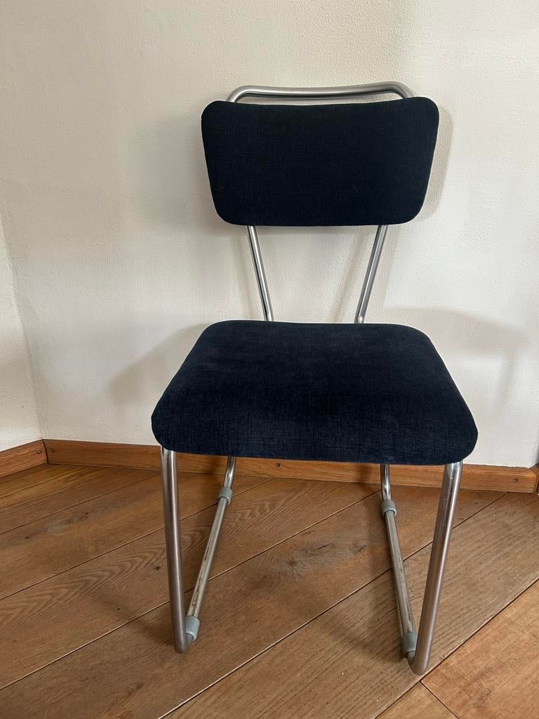 Gispen 114 Stoel - Blauw met Chroom Frame, Huis en Inrichting, Stoelen, Gebruikt, Zwart, Ophalen of Verzenden, Metaal