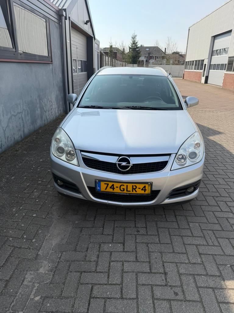 Opel Vectra 1.8 16V St.wgn 2008 Grijs, Auto's, Opel, 4 cilinders, 1796 cc, Vectra, Origineel Nederlands