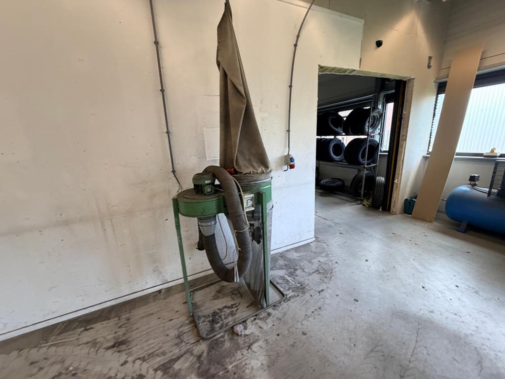 Te koop aangeboden: afzuigmachine / stofafzuiger., Ophalen
