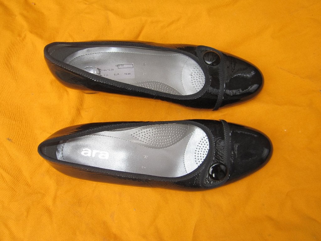 pumps, maat 41  merk: ARA, Kleding | Dames, Pumps, Zwart, Ophalen of Verzenden, Zo goed als nieuw
