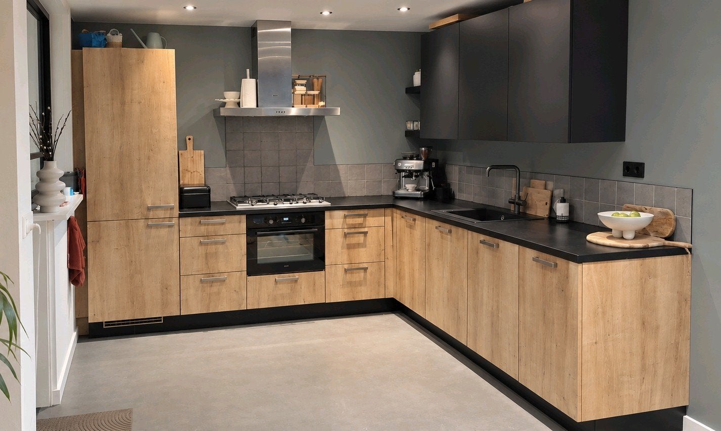 Moderne hoekkeuken – houtlook / zwart, Ophalen, Gebruikt, Zwart, Hoekkeuken