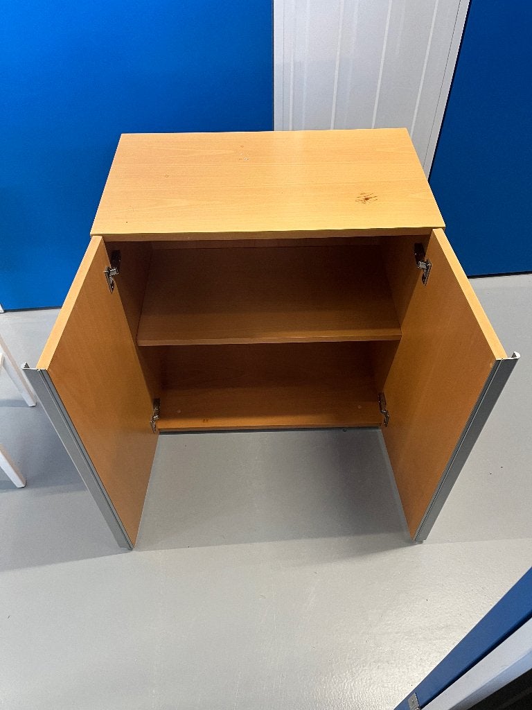 Interlubke kastje, Ophalen, Eikenhout, 50 tot 100 cm, Modern