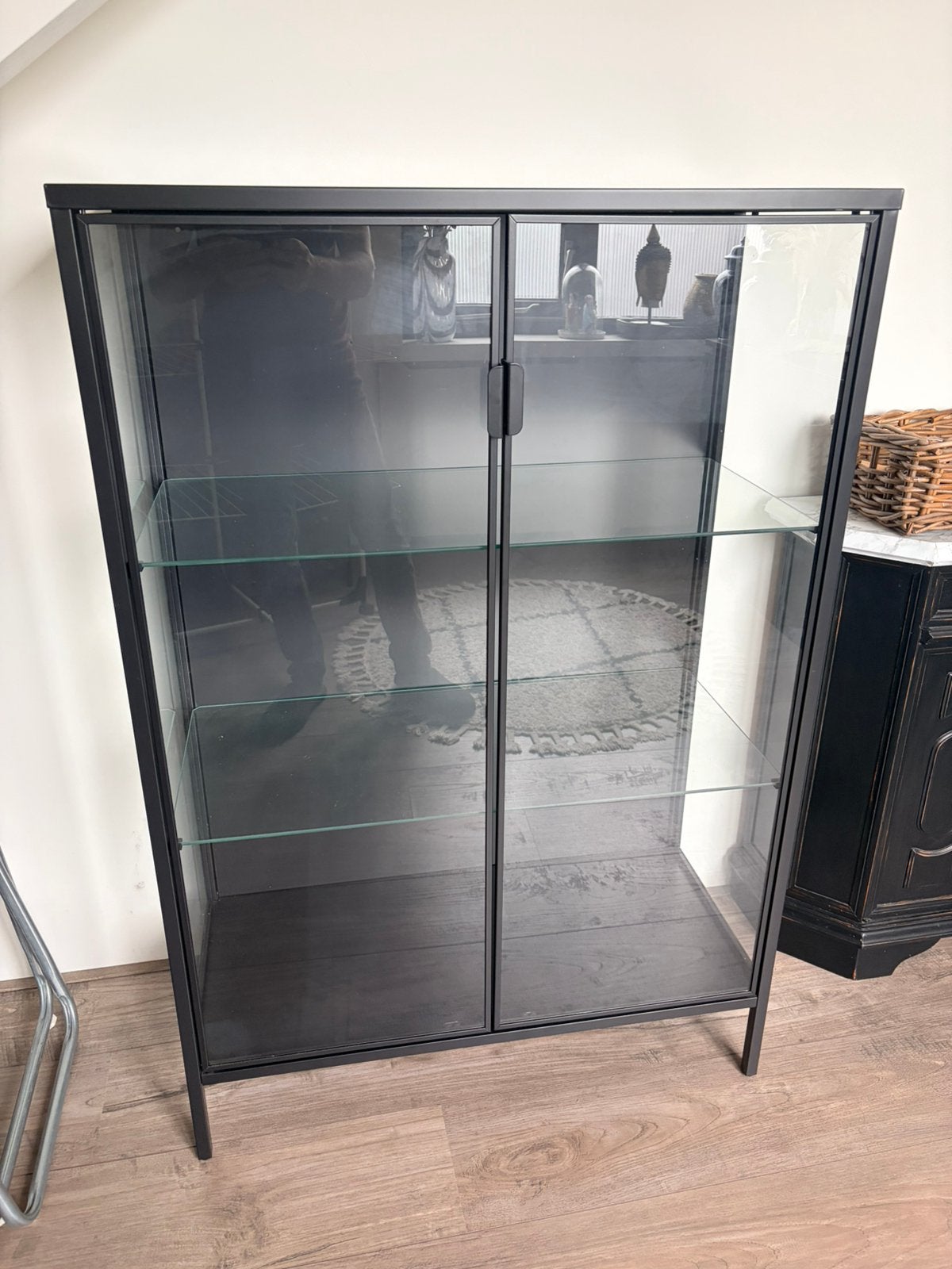 Vitrinekast Rudsta Ikea, Huis en Inrichting, Kasten | Vitrinekasten, Ophalen, 50 tot 100 cm, Zo goed als nieuw, 150 tot 200 cm