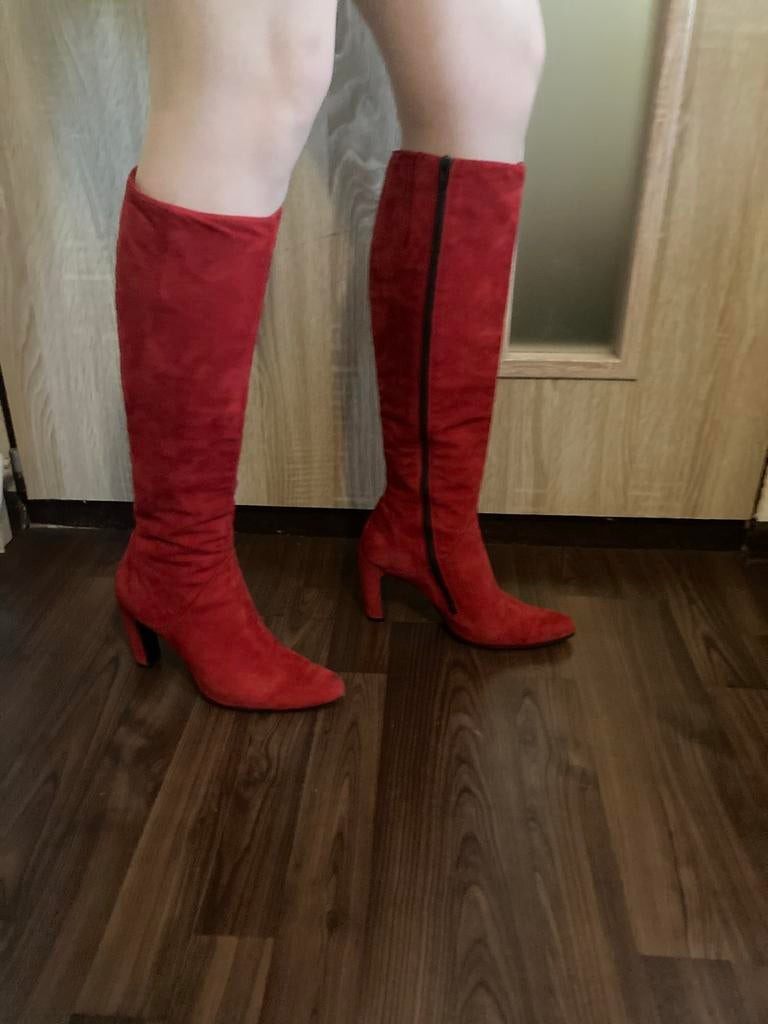 Panara rode suède hoge laarzen, maat 38, Kleding | Dames, Schoenen, Hoge laarzen, Verzenden, Zo goed als nieuw, Rood