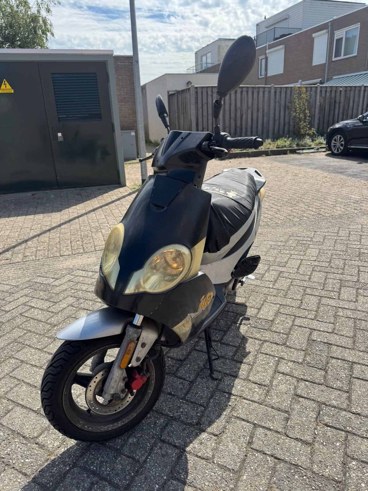Generec ideo 70cc, Fietsen en Brommers, Ophalen, Zo goed als nieuw, Tweetakt, Aerox