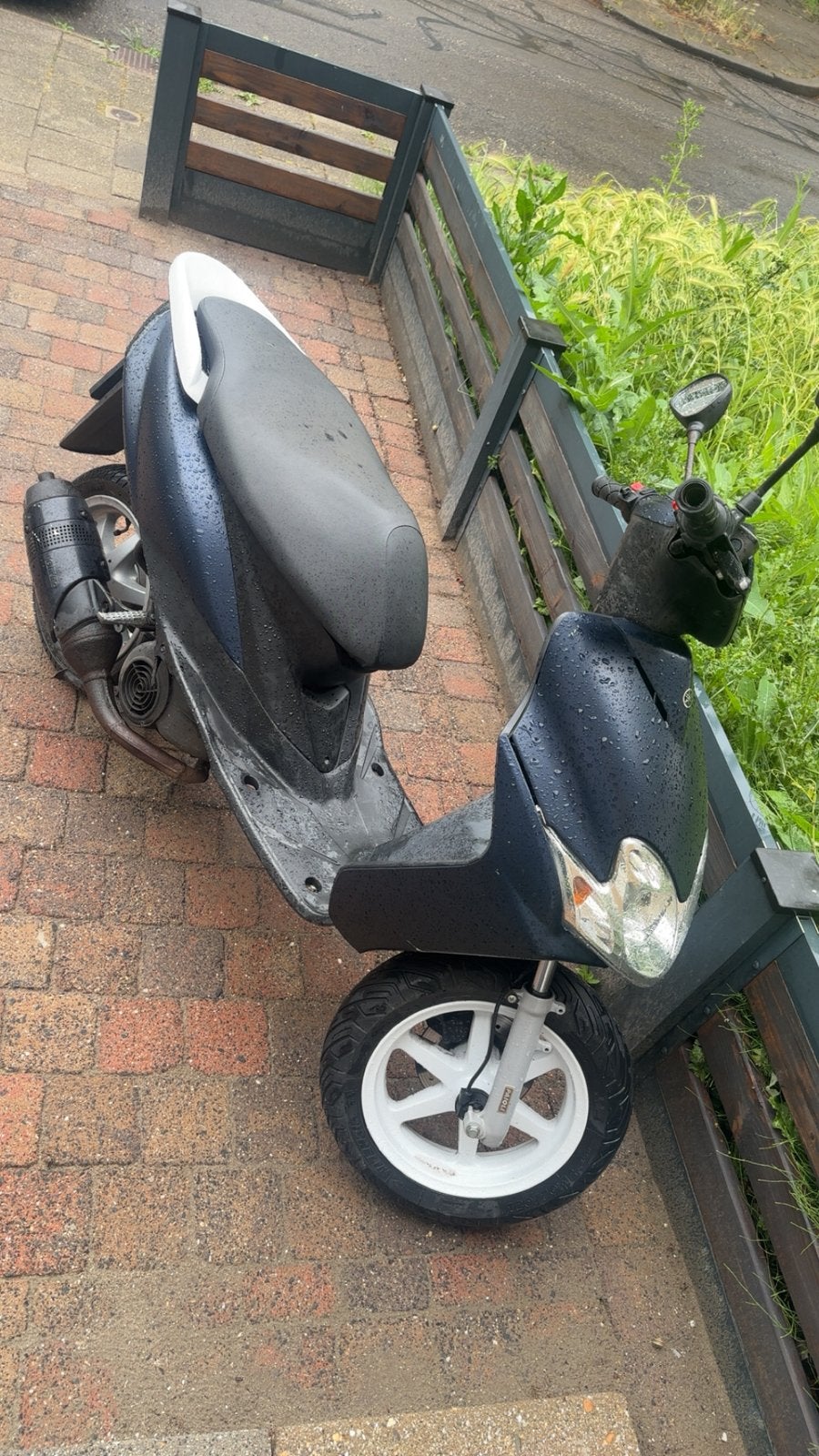 Mooie yamaha jog, Fietsen en Brommers, Snorfietsen en Snorscooters, Ophalen, Zo goed als nieuw, Tweetakt, Yamaha