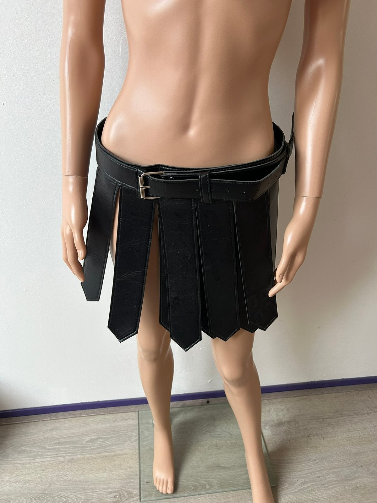 Nep leren rok / skirt, Ophalen of Verzenden, Zo goed als nieuw, Zwart, Boven de knie