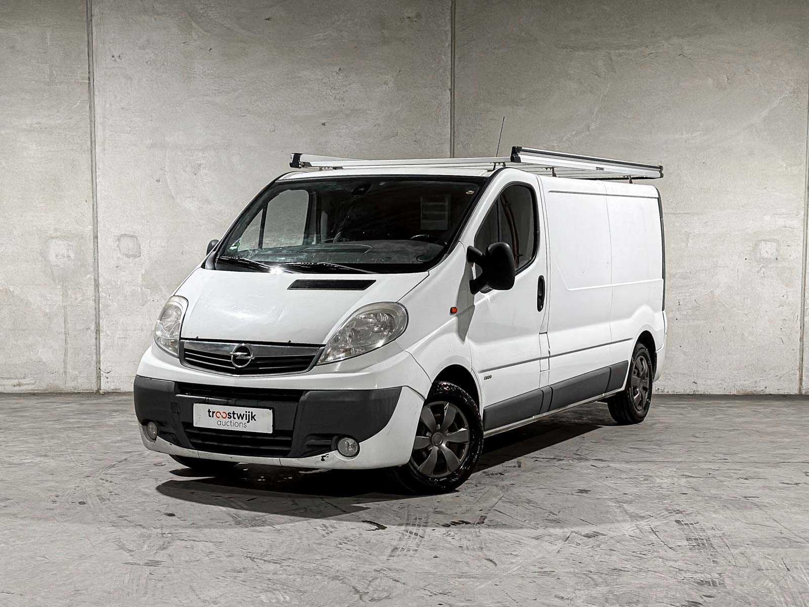 Opel Vivaro 2.0 CDTI DC 113pk 2009, 8-VDX-97, Auto's, Gebruikt, Bedrijf, Euro 4, Te koop