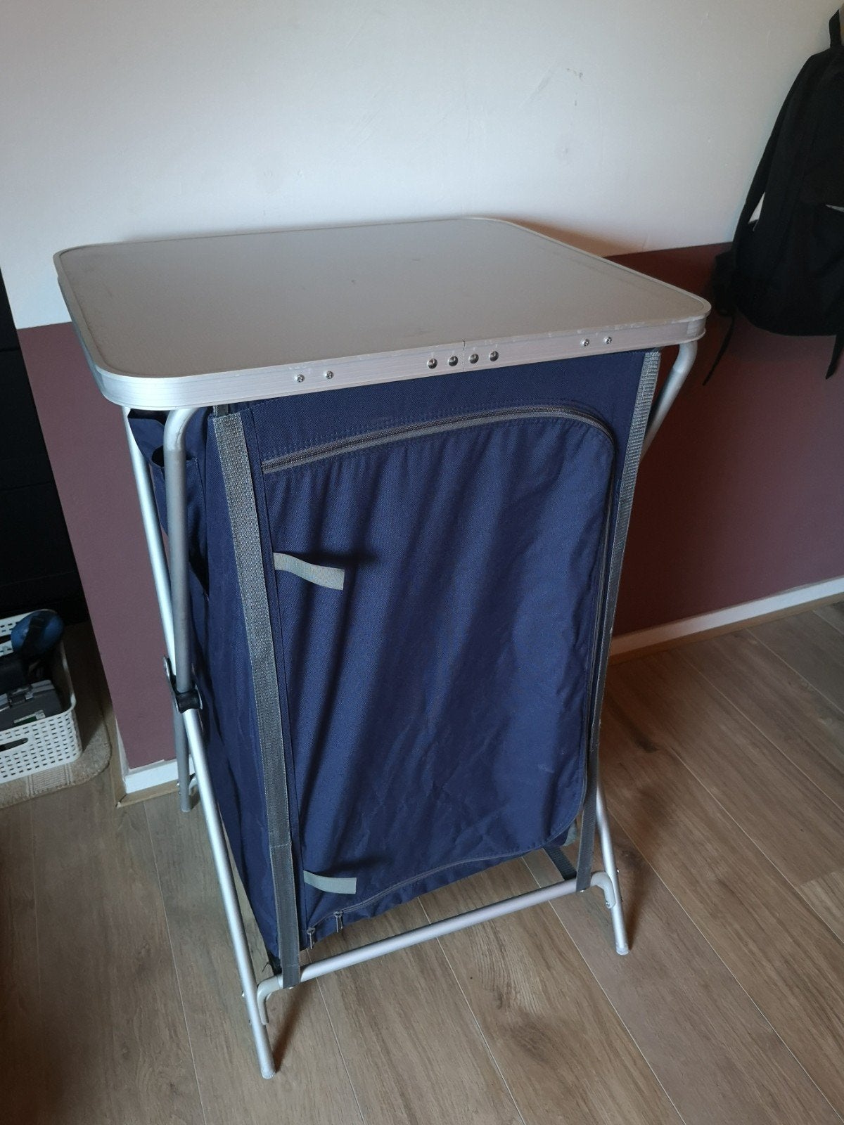 vrijbuiter campingkast, Ophalen, Campingkast