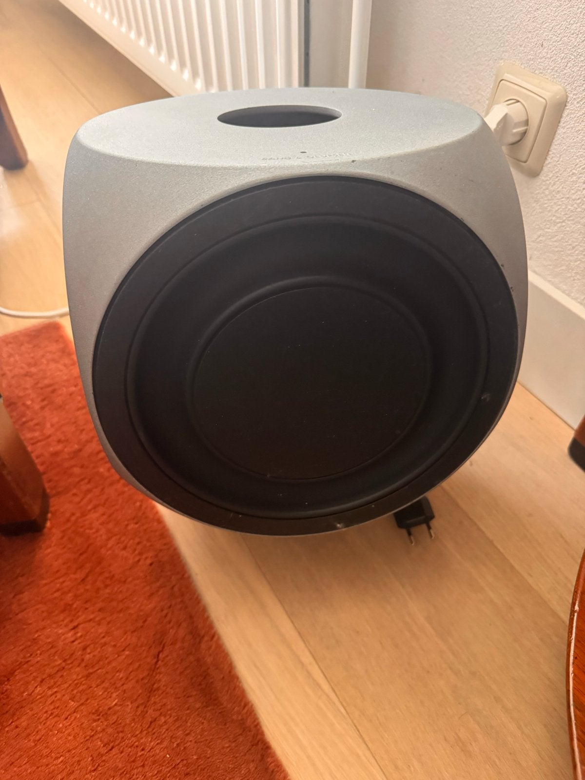 Bang & Olufsen BeoLab 8000 en BeoLab 2 Subwoofer Set