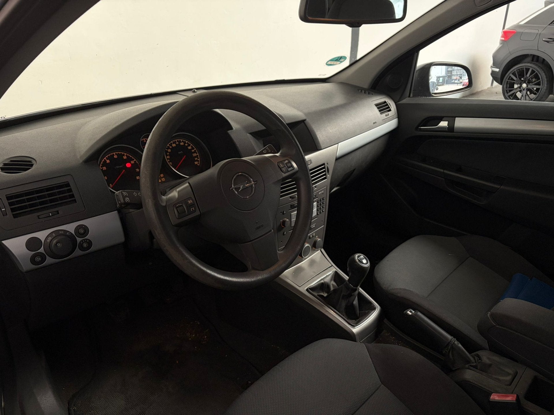 Opel Astra 1.8 Executive (bj 2006), Voorwielaandrijving, Gebruikt, 1796 cc, Bedrijf